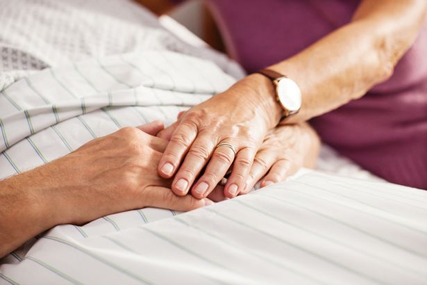 Doctor explains what happens when you die 'peacefully' and why we shouldn't fear it Dr. Mannix believes dying is probably not as bad as you’re expecting