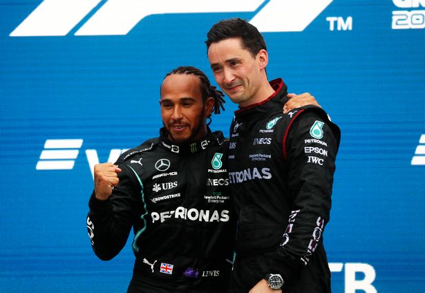 Lewis Hamilton wins Russian Grand Prix in heartbreaking late drama for Lando Norris Hamilton claimed an important victory in Sochi
