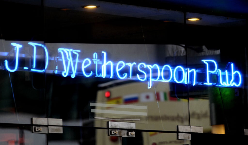 A man is trying to visit every Wetherspoons pub in the country and we can think of worse life goals