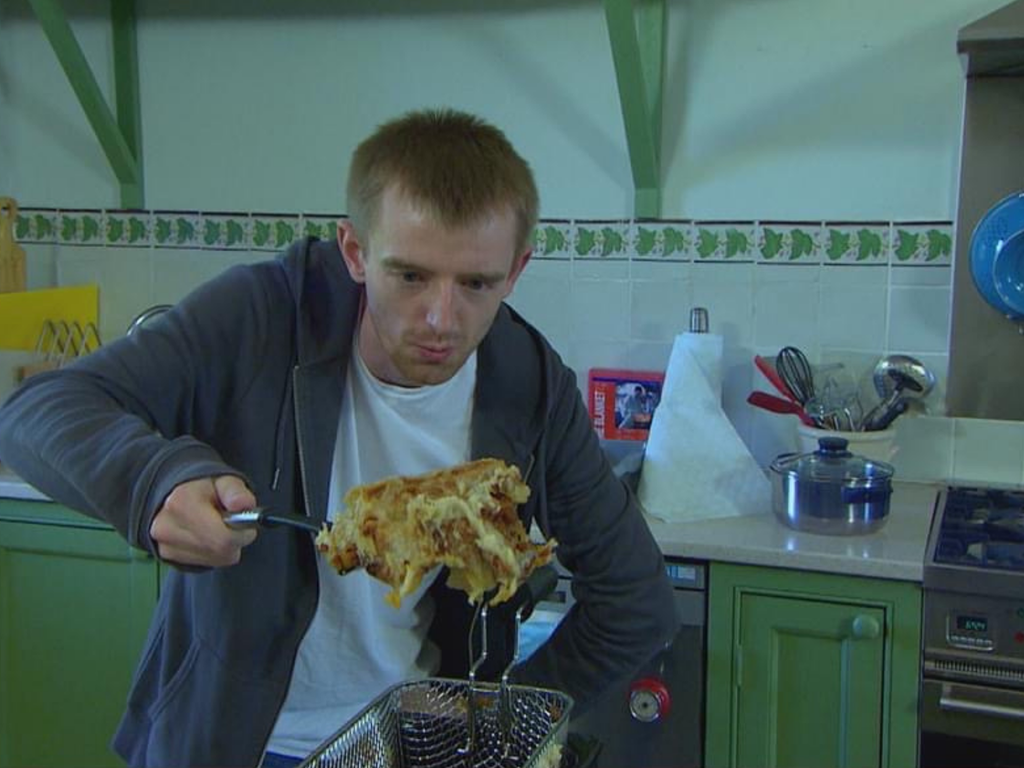 Come Dine With Me contestant makes deep-fried lasagne and caviar – and everyone is disgusted