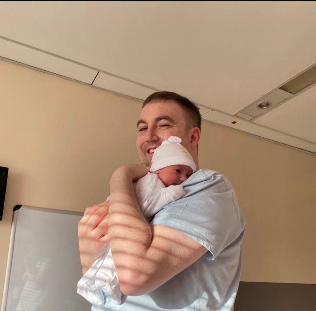 Father makes birth of first child thanks to heart transplant