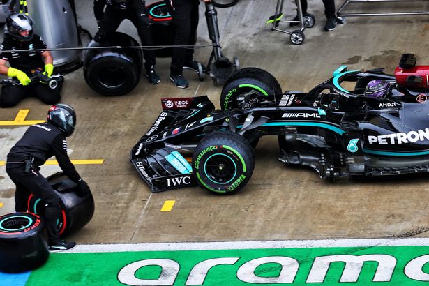 Lewis Hamilton crashes into pit wall as Lando Norris takes pole for Russian Grand Prix Lewis Hamilton in the pits with a broken front wing in qualifying for the Russian Grand Prix, Saturday 25th September 2021