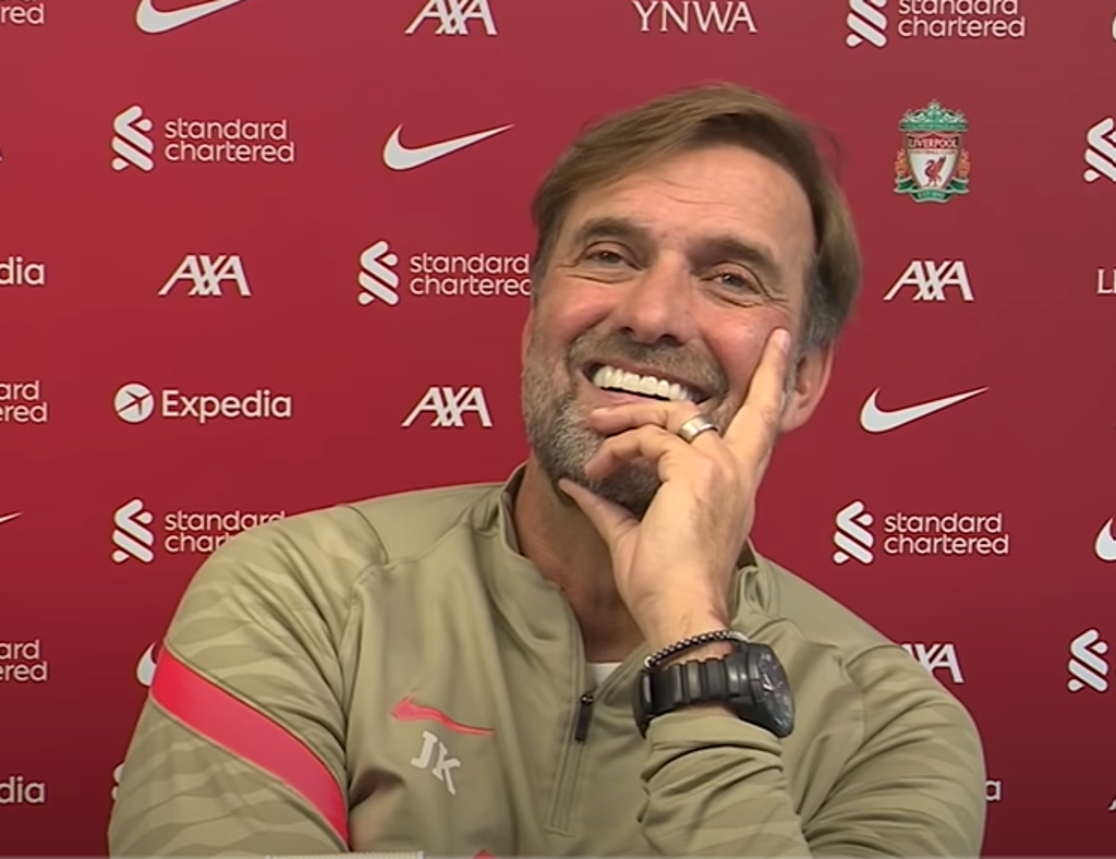 Jurgen Klopp praised for his response as to why footballers should get the Covid vaccine