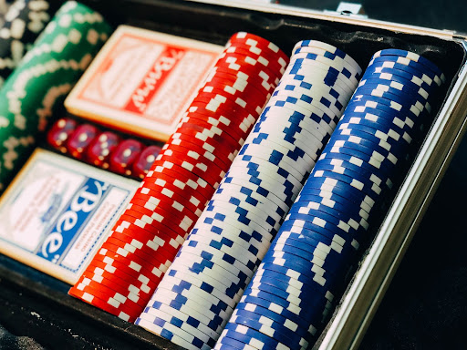 How to Choose a Good Casino for Poles?